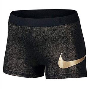 Nike Pro 3" Sparkle Shorts-Black/Metallic Gold